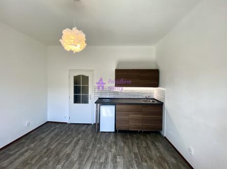 Pronájem bytu, 1+kk, 20 m²