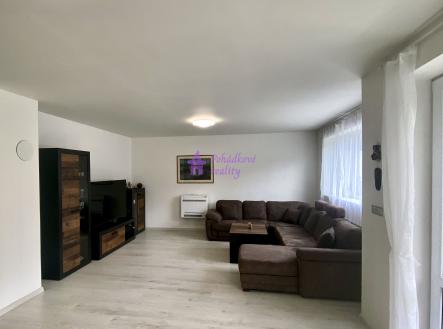 Pronájem - dům/vila, 162 m²