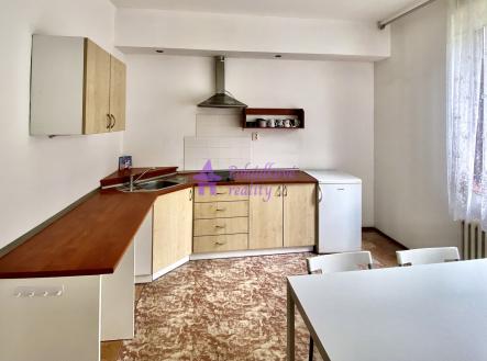 Pronájem bytu, 2+1, 55 m²