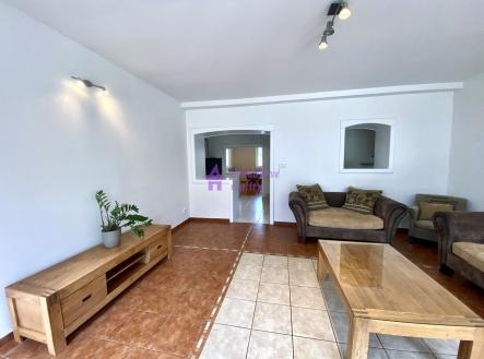 Pronájem - dům/vila, 150 m²