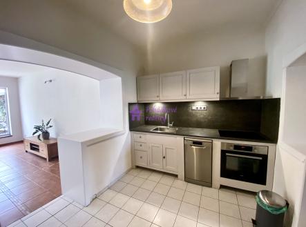 Pronájem - dům/vila, 150 m²