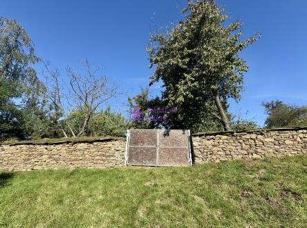 Pronájem - pozemek, zahrada, 1 528 m²