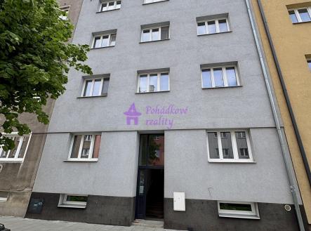 Pronájem bytu, 1+kk, 22 m²