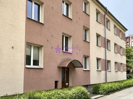 Pronájem bytu, 1+kk, 30 m²