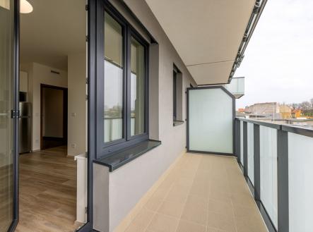 Pronájem bytu, 1+kk, 29 m² obrázek
