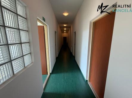 Prodej - výrobní prostor, 938 m²