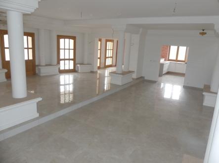 p1130952.jpg | Prodej - dům/vila, 502 m²