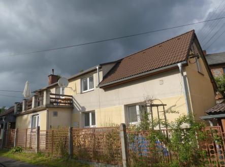 p1140657-stredni.jpg | Prodej - dům/vila, 164 m²