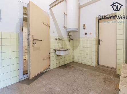 dsc-0027-hdr.jpg | Pronájem - obchodní prostor, 29 m²