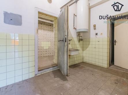 dsc-0039-hdr.jpg | Pronájem - obchodní prostor, 29 m²