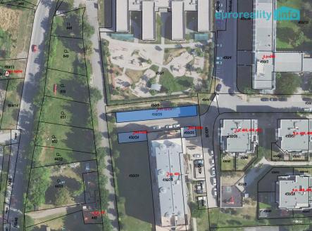 KM - 07.10.2025 | Prodej - malý objekt/garáž