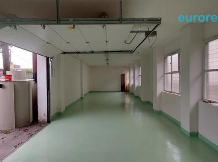 2.jpg | Pronájem - skladovací prostor, 112 m²