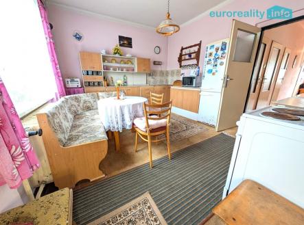 pxl-20241015-112429902.jpg | Prodej - dům/vila, 110 m²