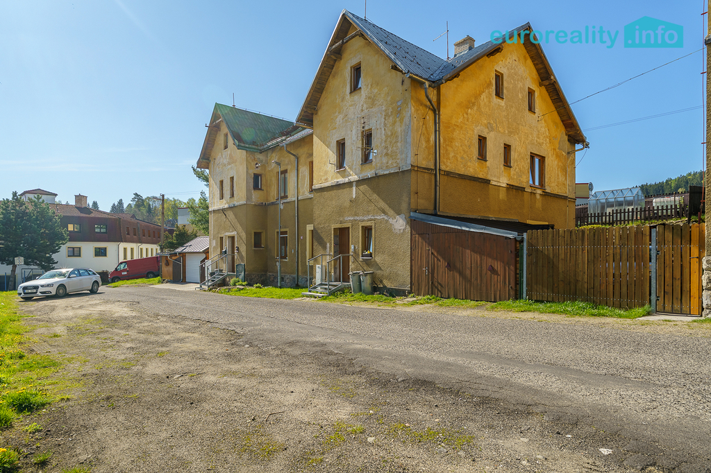 dsc05837-hdr.jpg