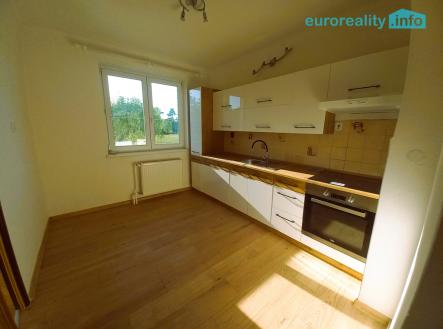 Pronájem bytu, 3+1, 100 m² obrázek