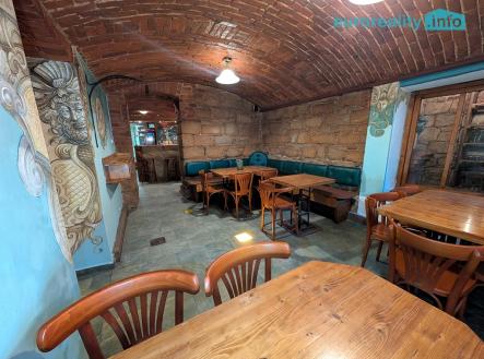 Pronájem - restaurace, 160 m² obrázek