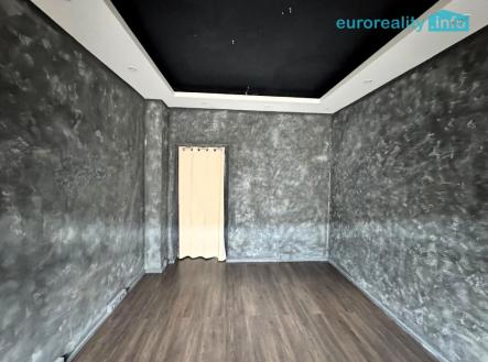 nebytový prostor | Prodej - obchodní prostor, 23 m²