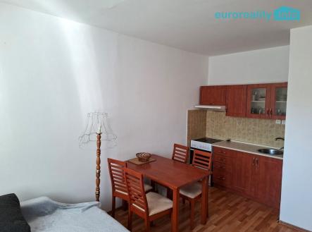 b2.jpg | Pronájem bytu, 2+kk, 41 m²