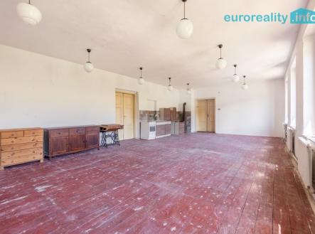 obývací pokoj v patře | Prodej - dům/vila, 290 m²