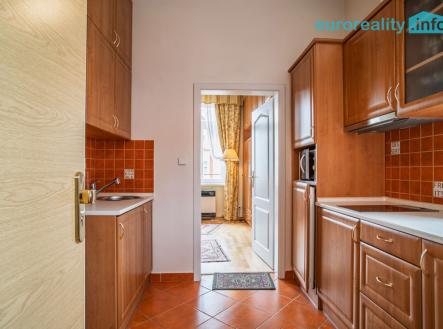 de432ddb-cb7a-4f45-bab6-4a0afeb3dc1d.jpg | Prodej bytu, 1+1, 31 m²