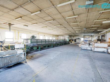 dsc01880-3.jpg | Prodej - výrobní prostor, 2 031 m²