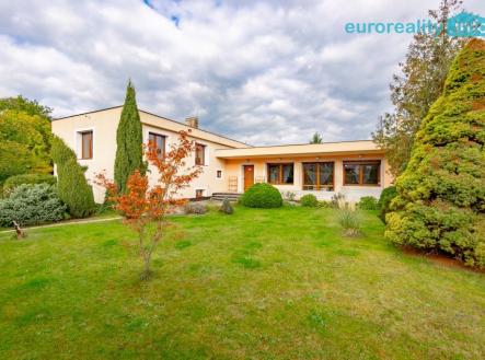 Prodej - dům/vila, 196 m² obrázek