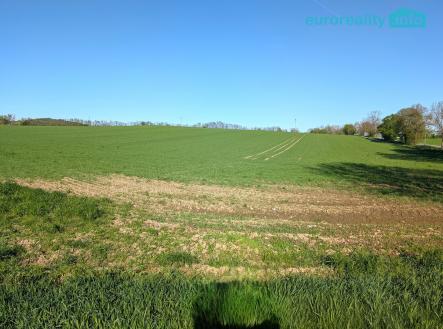 pxl-20250427-154238647.jpg | Prodej - pozemek, zemědělská půda, 16 452 m²