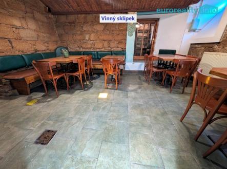 pxl-20241231-131332976.jpg | Pronájem - kanceláře, 192 m²