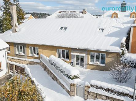 gemini-generated-image-nsvcnrnsvcnrnsvc.png | Prodej - dům/vila, 274 m²