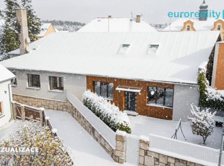 Prodej - dům/vila, 274 m² obrázek