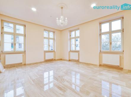 4c01f296-66e6-48ae-90a7-20bef7149f64.jpg | Pronájem - obchodní prostor, 20 m²