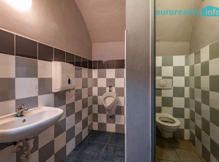 dsc-5169-hdr.jpg | Prodej - obchodní prostor, 100 m²