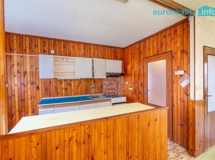 kuchyň | Prodej - dům/vila, 250 m²