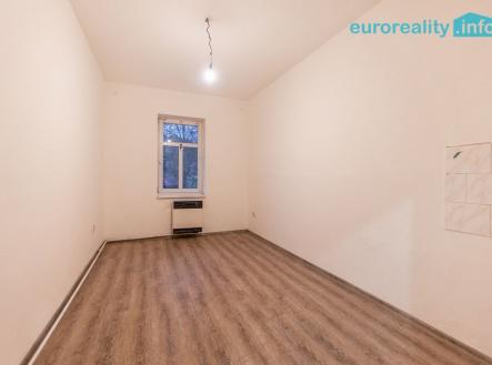 pokoj | Prodej bytu, 1+kk, 17 m²