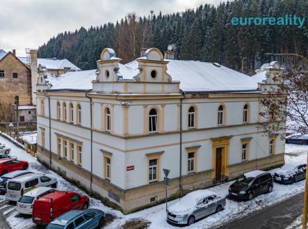 dji-20251125113419-0552-d-hdr.jpg | Prodej - nájemní dům, 600 m²