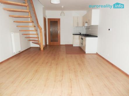 24-1.jpg | Prodej - dům/vila, 88 m²