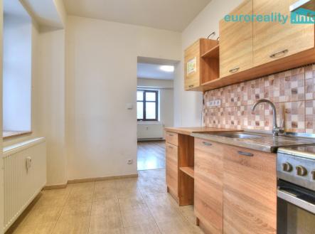 06-enhancer.jpg | Pronájem bytu, 1+1, 38 m²