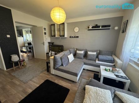 9dec5b67-87f6-4afa-a239-4cf2a2a93b8c.jpeg | Pronájem bytu, 2+1, 57 m²