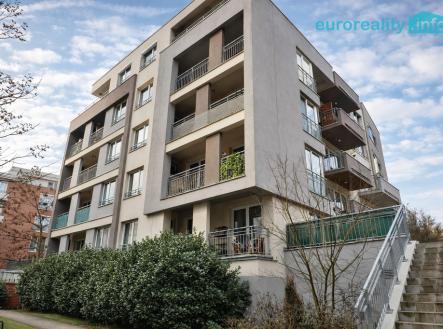 Dům | Pronájem bytu, 2+kk, 53 m²