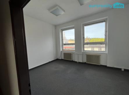 snimek-obrazovky-2026-04-27-v-16.31.31.png | Pronájem - kanceláře, 64 m²