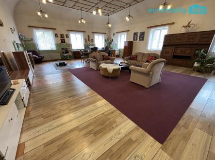 img-3016.jpg | Prodej - dům/vila, 450 m²