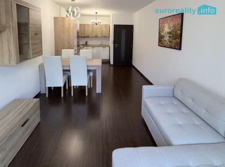 img-0102.jpeg | Pronájem bytu, 2+kk, 82 m²