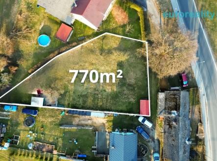 Letecký pohled na pozemek | Prodej - pozemek pro bydlení, 774 m²