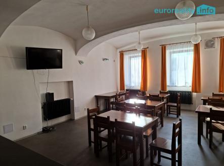 prostor restaurace | Pronájem - restaurace, 200 m²