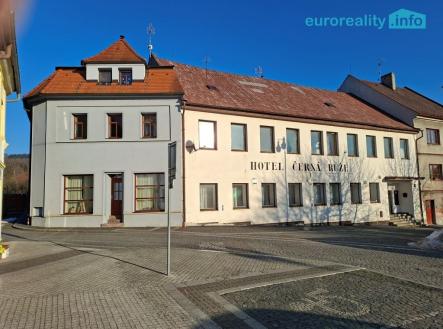 celkový pohled | Pronájem - restaurace, 200 m²
