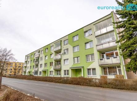 celkový pohled na dům | Prodej bytu, 3+1, 73 m²