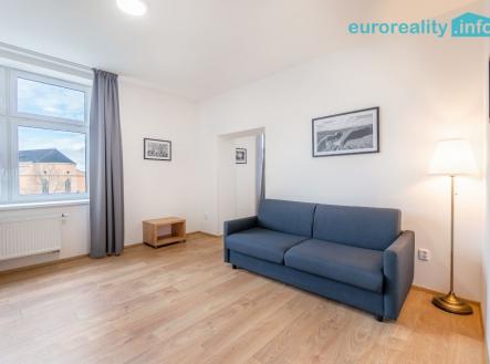 pokoj | Pronájem bytu, 2+1, 73 m²