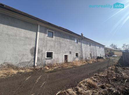 img-0549.jpg | Prodej - obchodní prostor, 1 900 m²