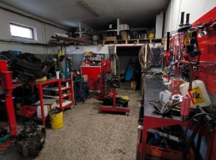 26.jpg | Prodej - obchodní prostor, 288 m²