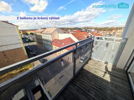 pxl-20251021-111608971p.jpg | Prodej bytu, 2+kk, 63 m²